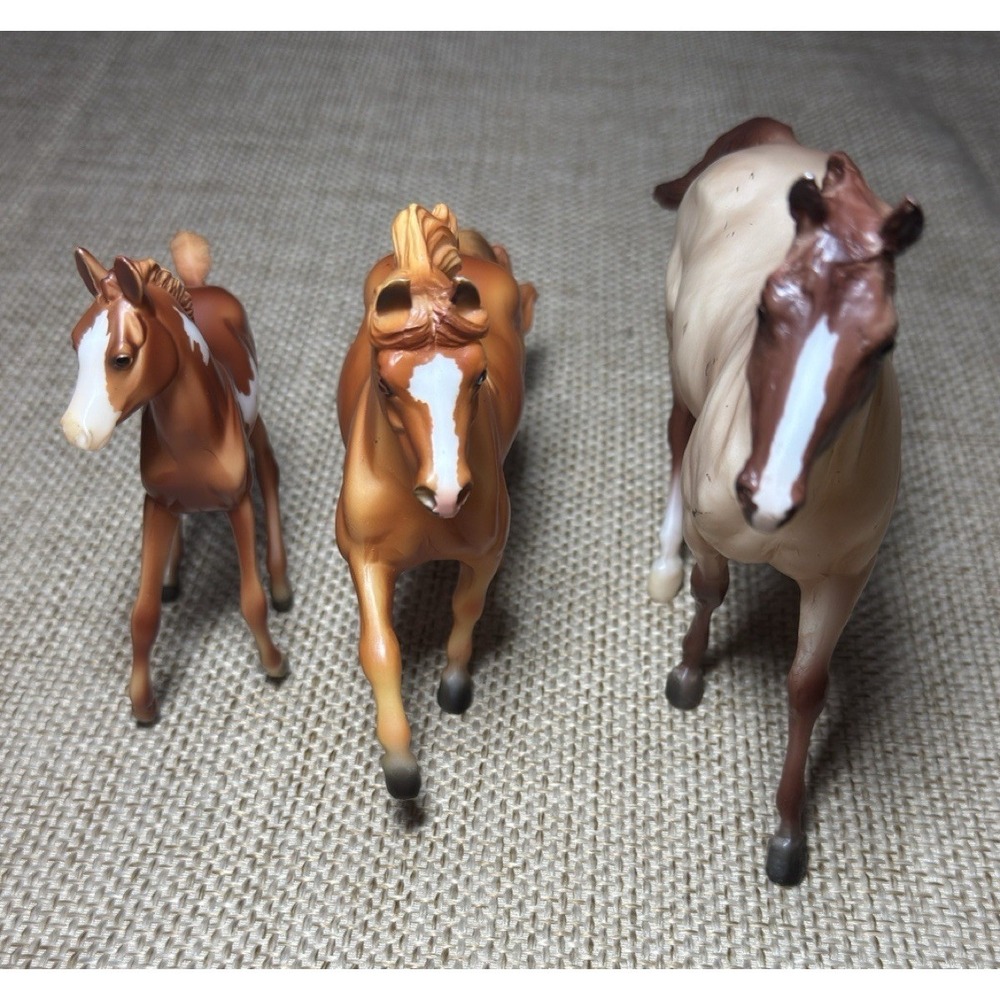 Breyer Molding‎ Co Horse Lot Mare Vindicator Equestrian Horses Toys Pretend Play